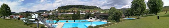 Hallen-Freibad